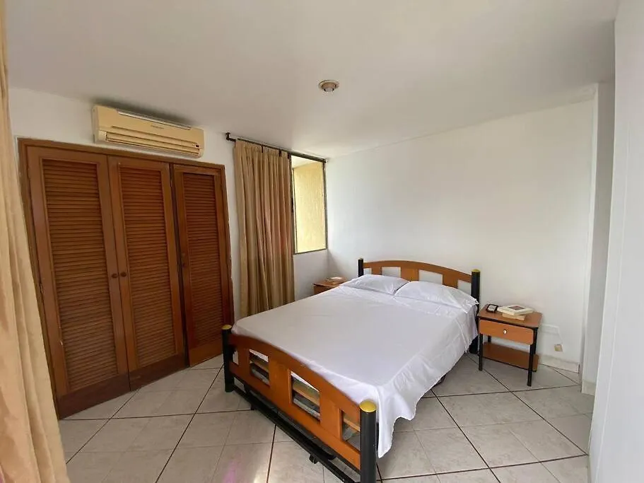 Spectacular View Of Rodadero Santa Marta  Apartment